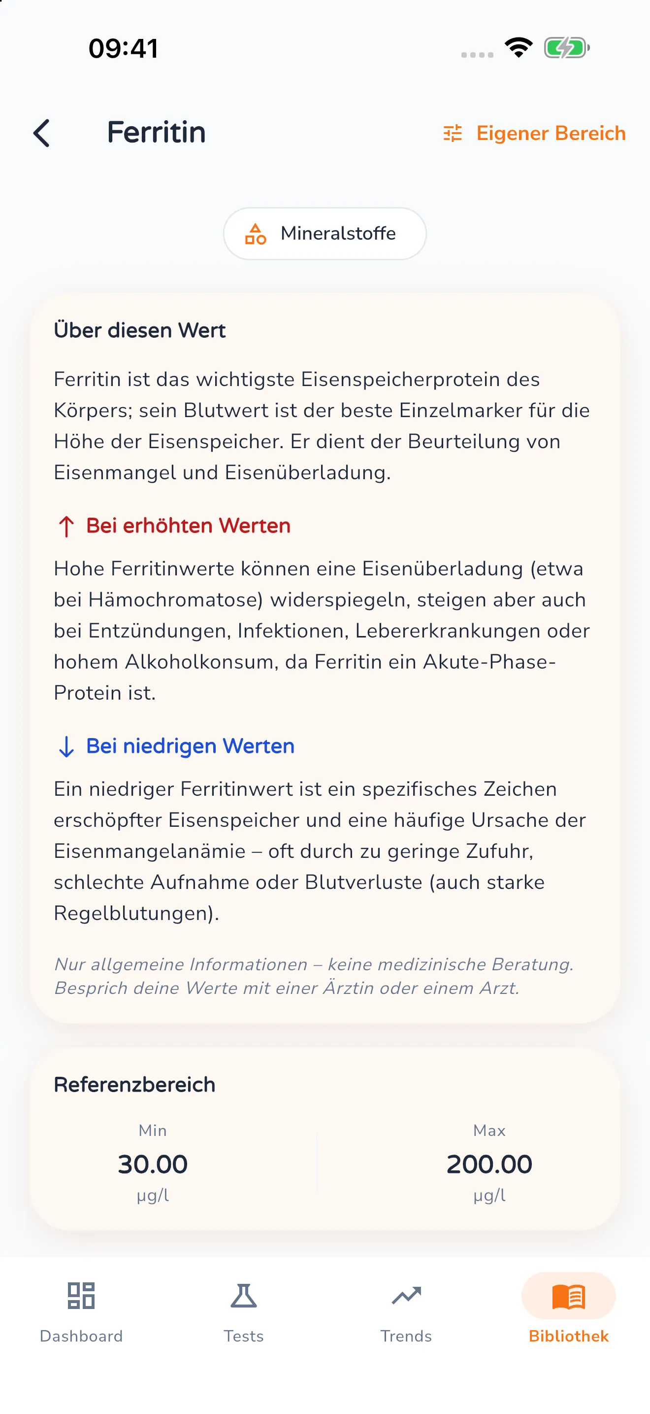 Bibliothekseintrag zu Ferritin mit den Abschnitten „Über diesen Wert", „Bei erhöhten Werten" und „Bei niedrigen Werten", dem Hinweis „keine medizinische Beratung" und dem Referenzbereich 30,00 bis 200,00 µg/l